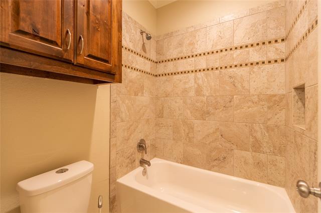 Building Photo - 5500 Ledgestone Dr