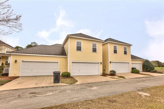 Building Photo - 3980 Grove Park Dr