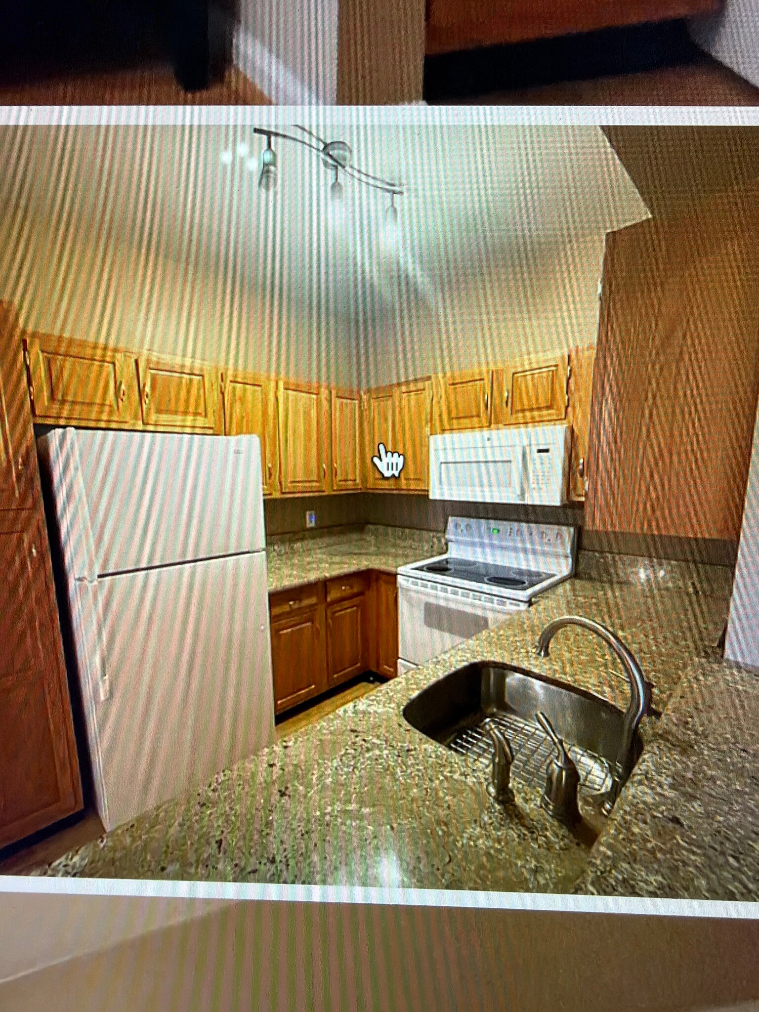 Building Photo - 3 Sussex Ct