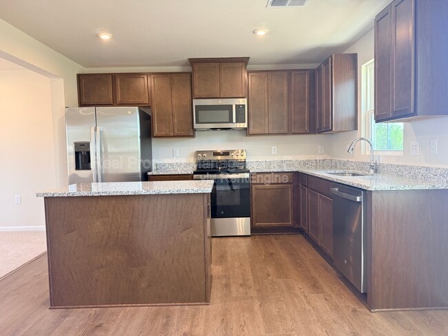 Building Photo - 372 Grand Silo Rd