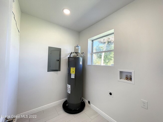 Building Photo - 124 Bermuda St