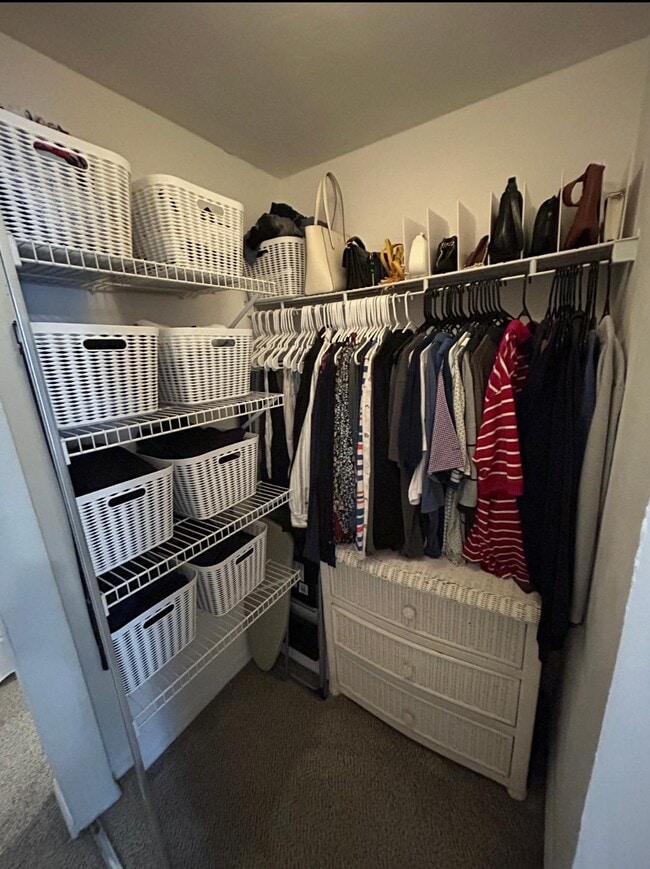 Building Photo - 3543 SW 30th Way