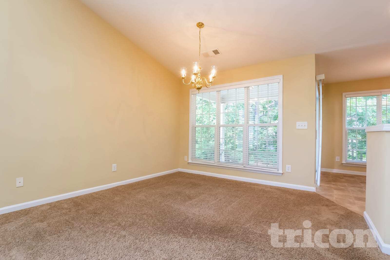 Building Photo - 6610 Waveland Dr