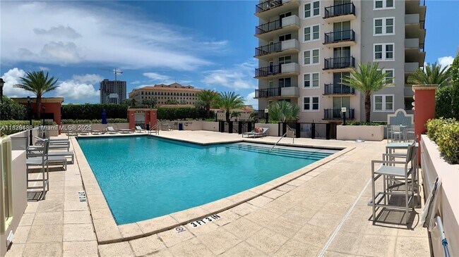 Building Photo - 4100 Salzedo St
