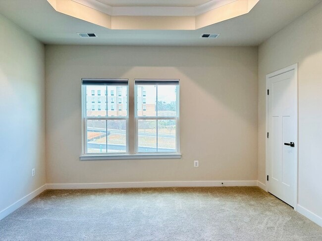 Building Photo - 4023 Purple Flora Bnd