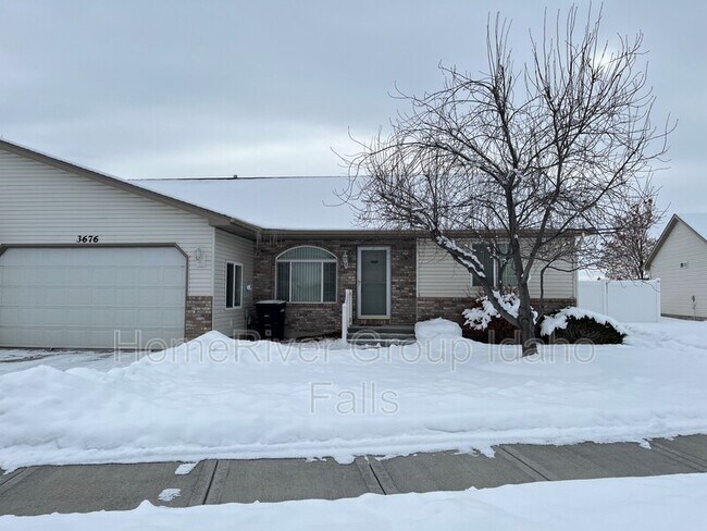 Building Photo - 3676 Briar Creek Ln