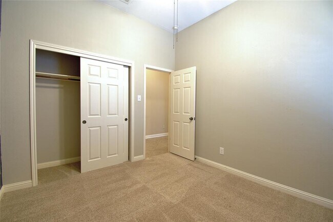 Building Photo - 324 Atlanta Park Dr