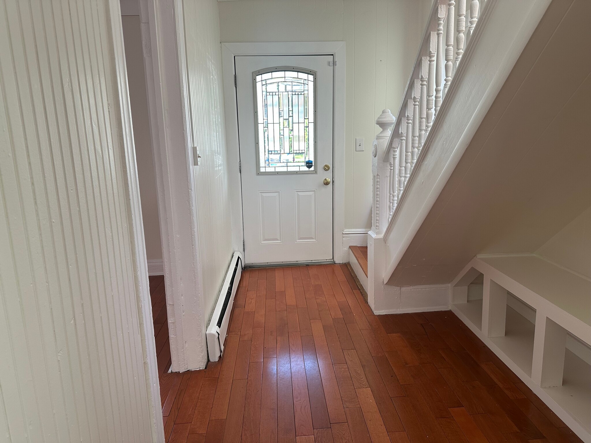 Building Photo - 10 Clinton St