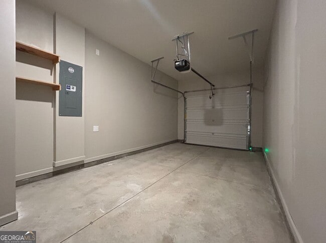 Building Photo - 18 Silverbell Ln NW