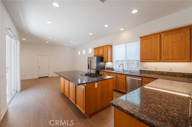 Building Photo - 415 21st St
