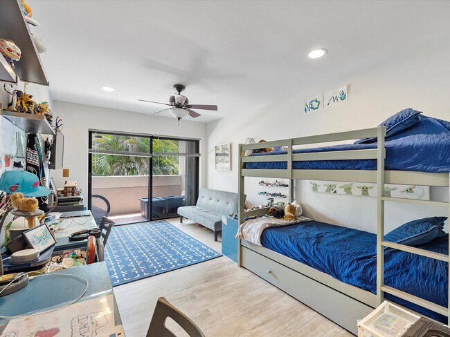 Building Photo - 9001 SW 94th St