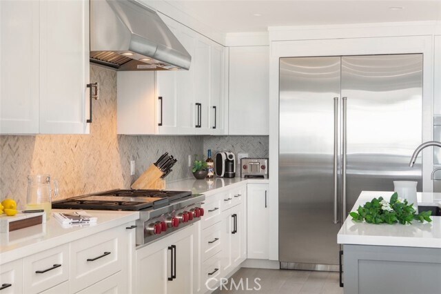 Building Photo - 27 N La Senda Dr