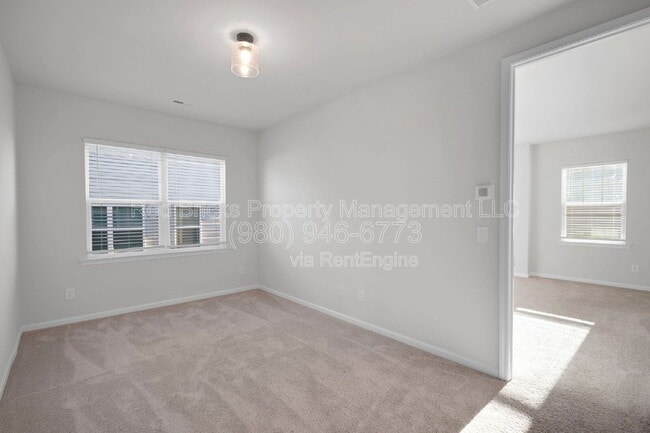 Building Photo - 8817 Arrington Hall