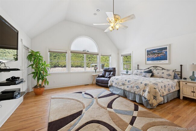 Building Photo - 126 Malloy Dr