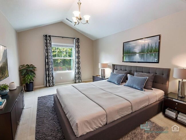 Building Photo - Beautiful 3 Bed/3 Bath Home!