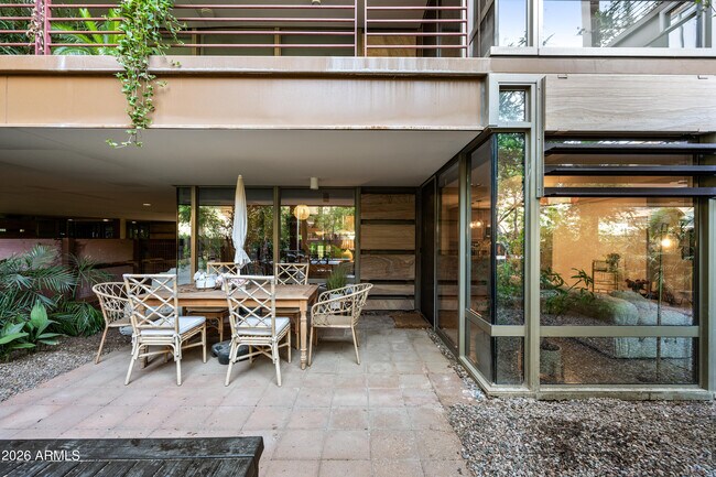 Building Photo - 7151 E Rancho Vista Dr