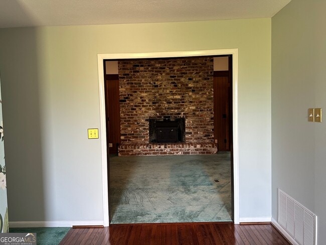 Building Photo - 5143 Nevils Daisy Rd