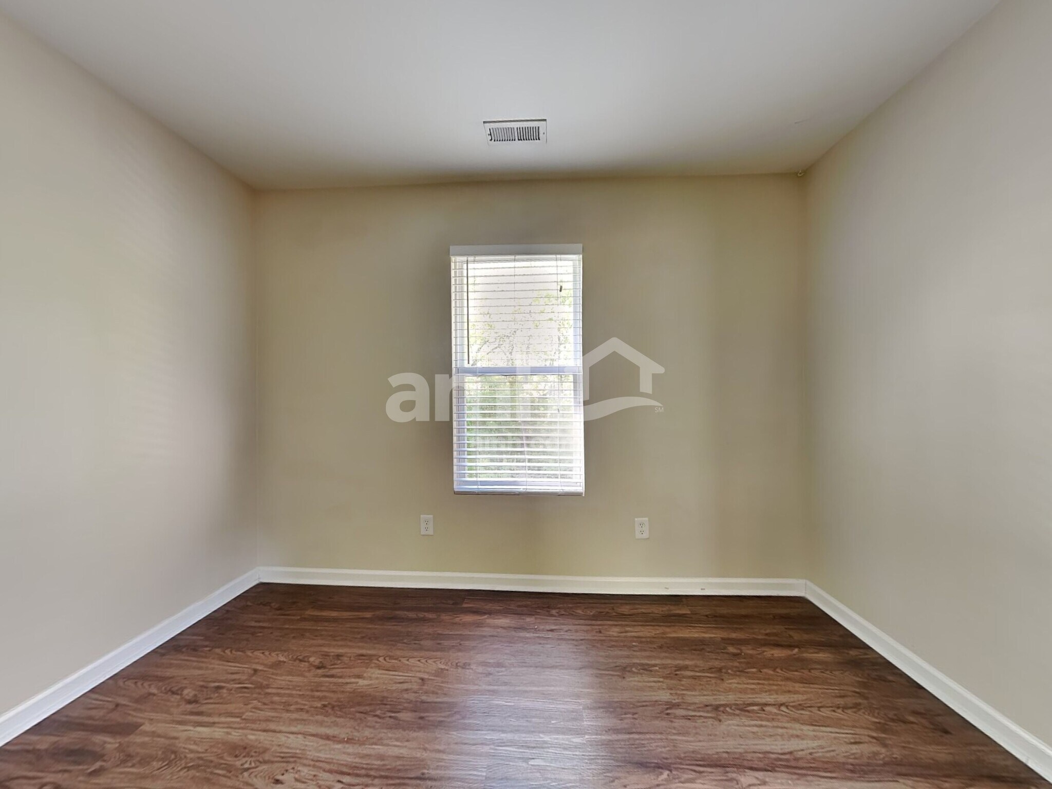 Building Photo - 5432 Wyalong Dr