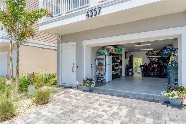 Building Photo - 4357 Marina Vw Wy