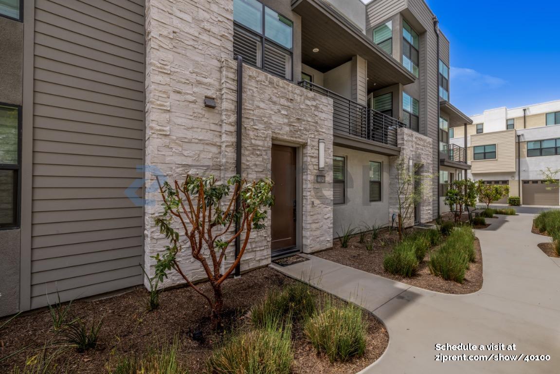 Building Photo - 11048 Luminate Dr