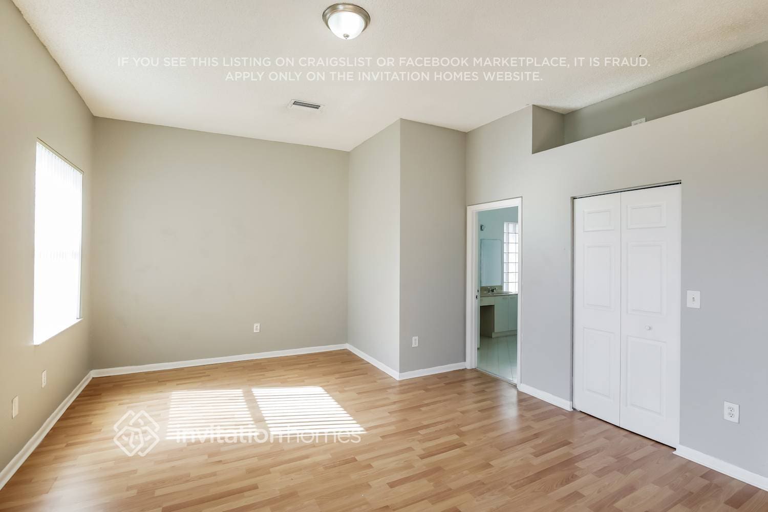 Building Photo - 15860 NW 14th Rd