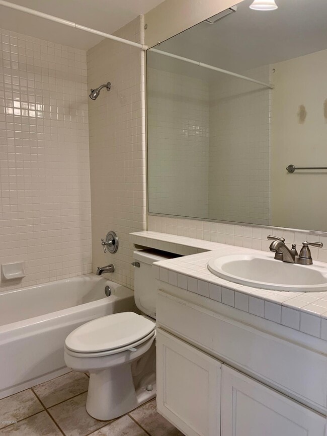 Building Photo - 2760 Irongate Pl