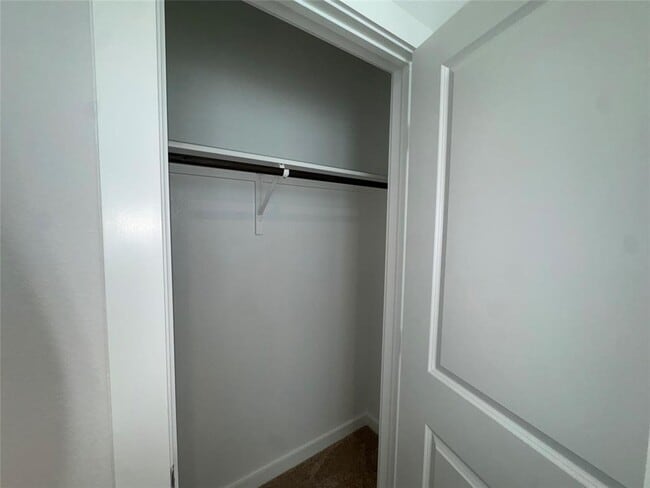 Building Photo - 106 Milo Dr