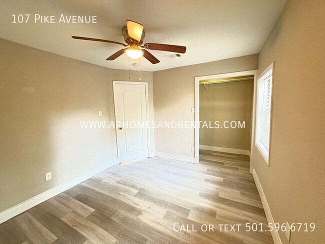 Building Photo - 107 Pike Ave