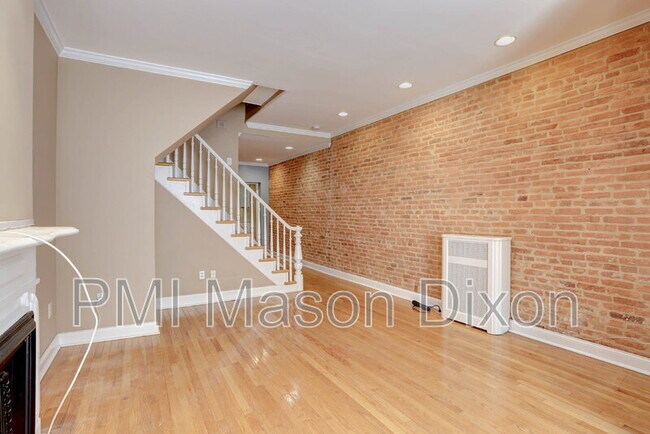 Building Photo - 18 N Patterson Park Ave
