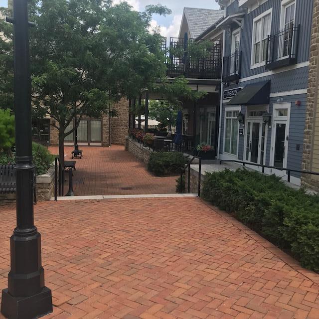 Building Photo - 339 Clover Ln