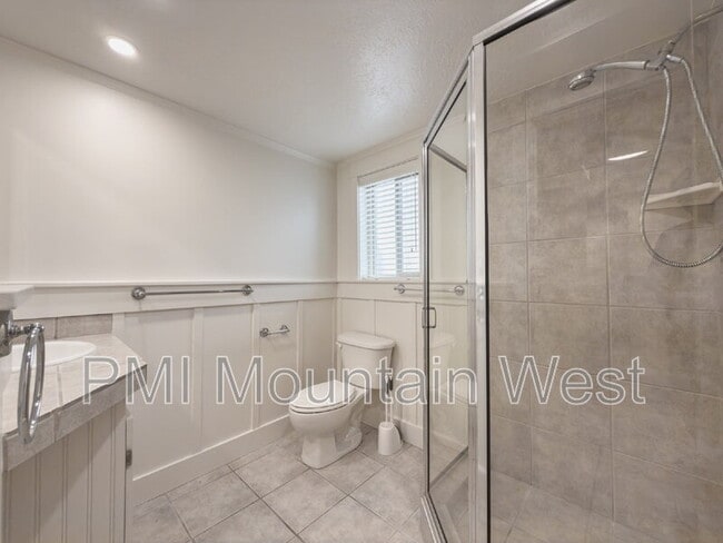 Building Photo - 345 S 850 E