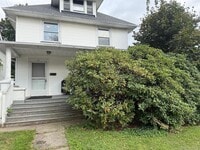 Building Photo - 37 Watkins Ave