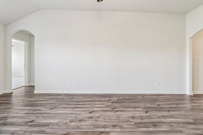 Building Photo - 521 Trinity Trl