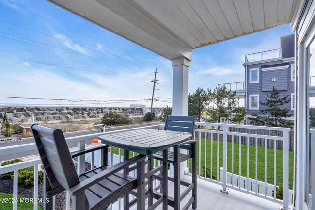 Building Photo - 150 Ocean Ave