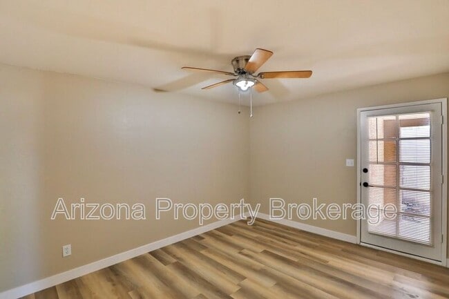 Building Photo - 1625 N Date