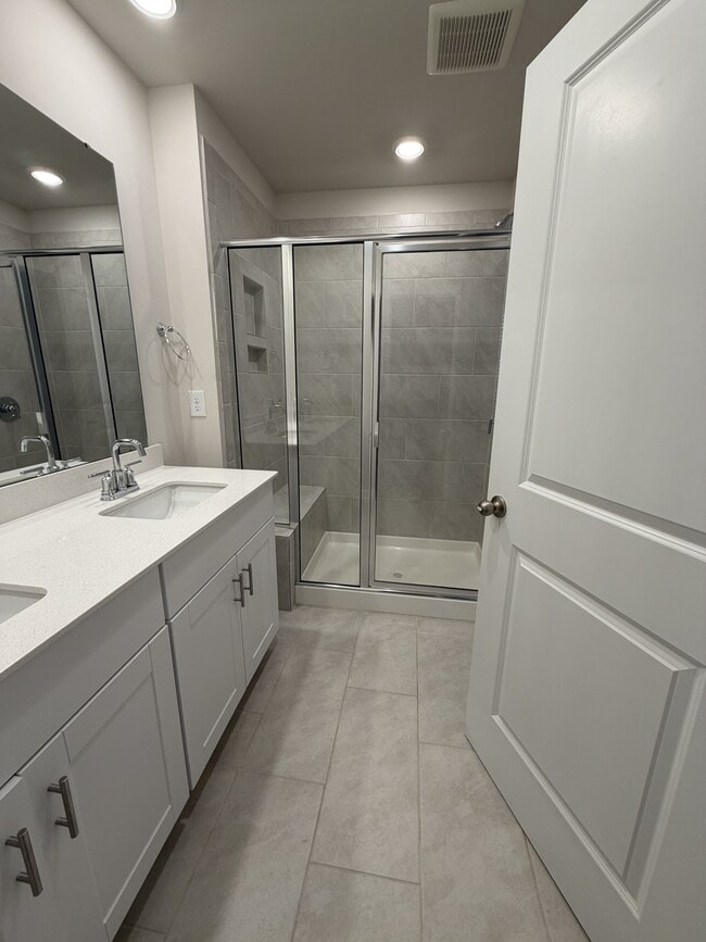 Building Photo - 1453 Old Rivers Rd