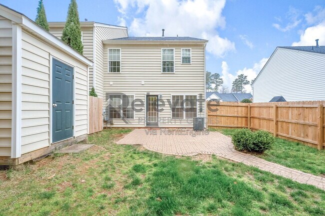 Building Photo - 11359 Abbots Cross Ln