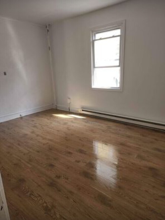 Building Photo - 103 Terrace St