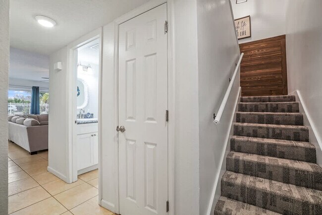 Building Photo - 6301 A1A S