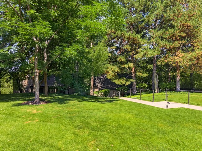 Building Photo - 11107 Gambel Oak Cir