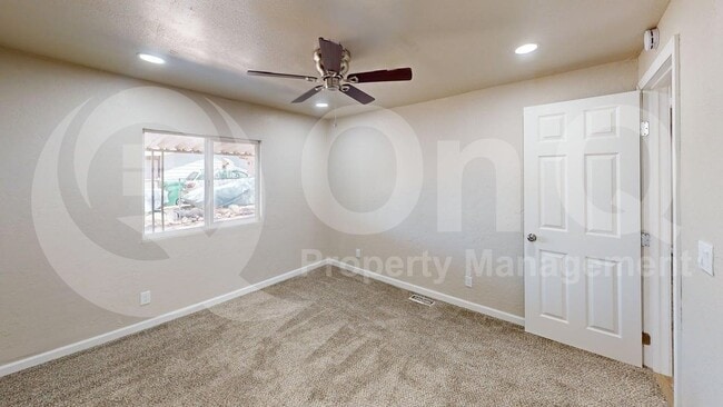 Building Photo - 14536 N Warfield Cir