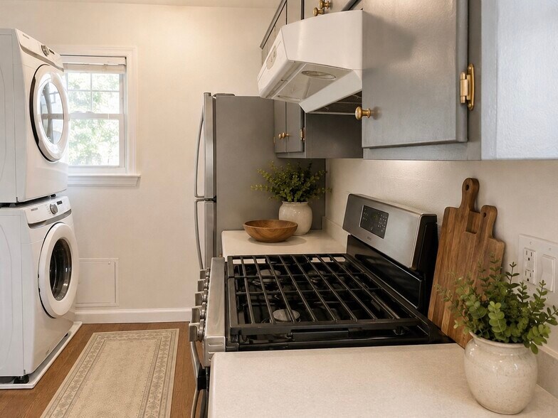 In-unit washer and dryer - 71 Madison Rd