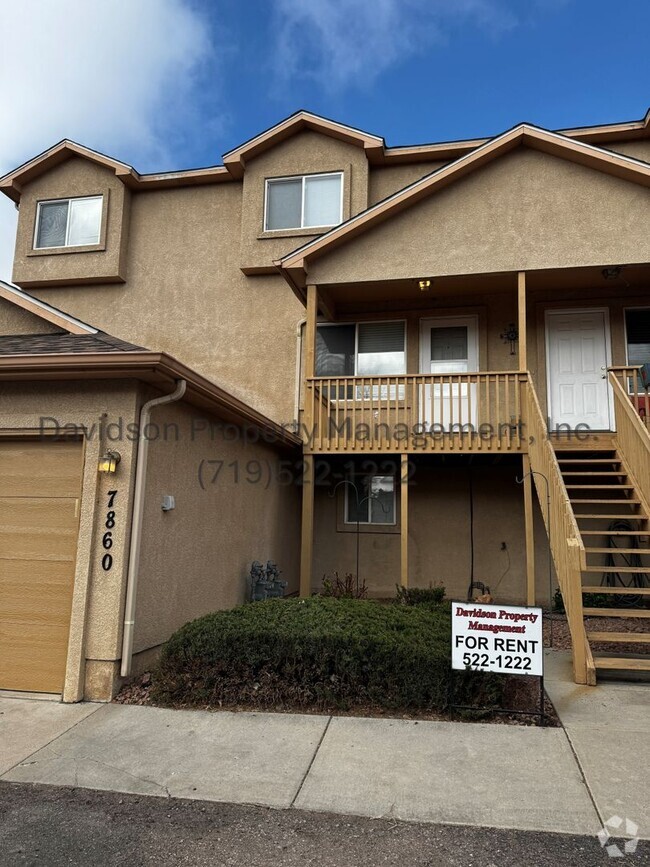 Building Photo - Great 3 Bedroom Condo the Briargate Area