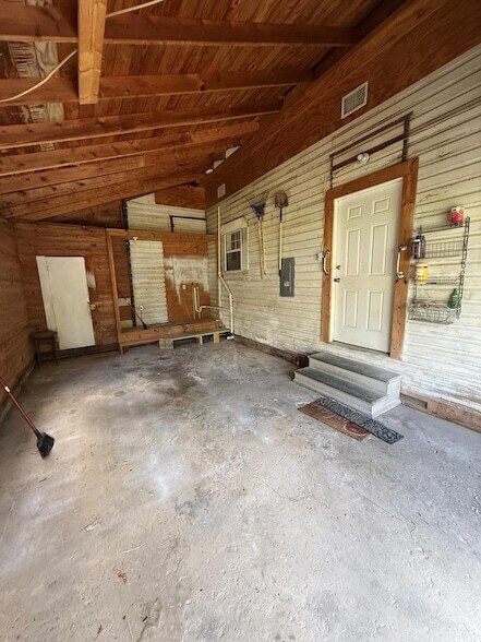 Building Photo - 509 N Peachtree St