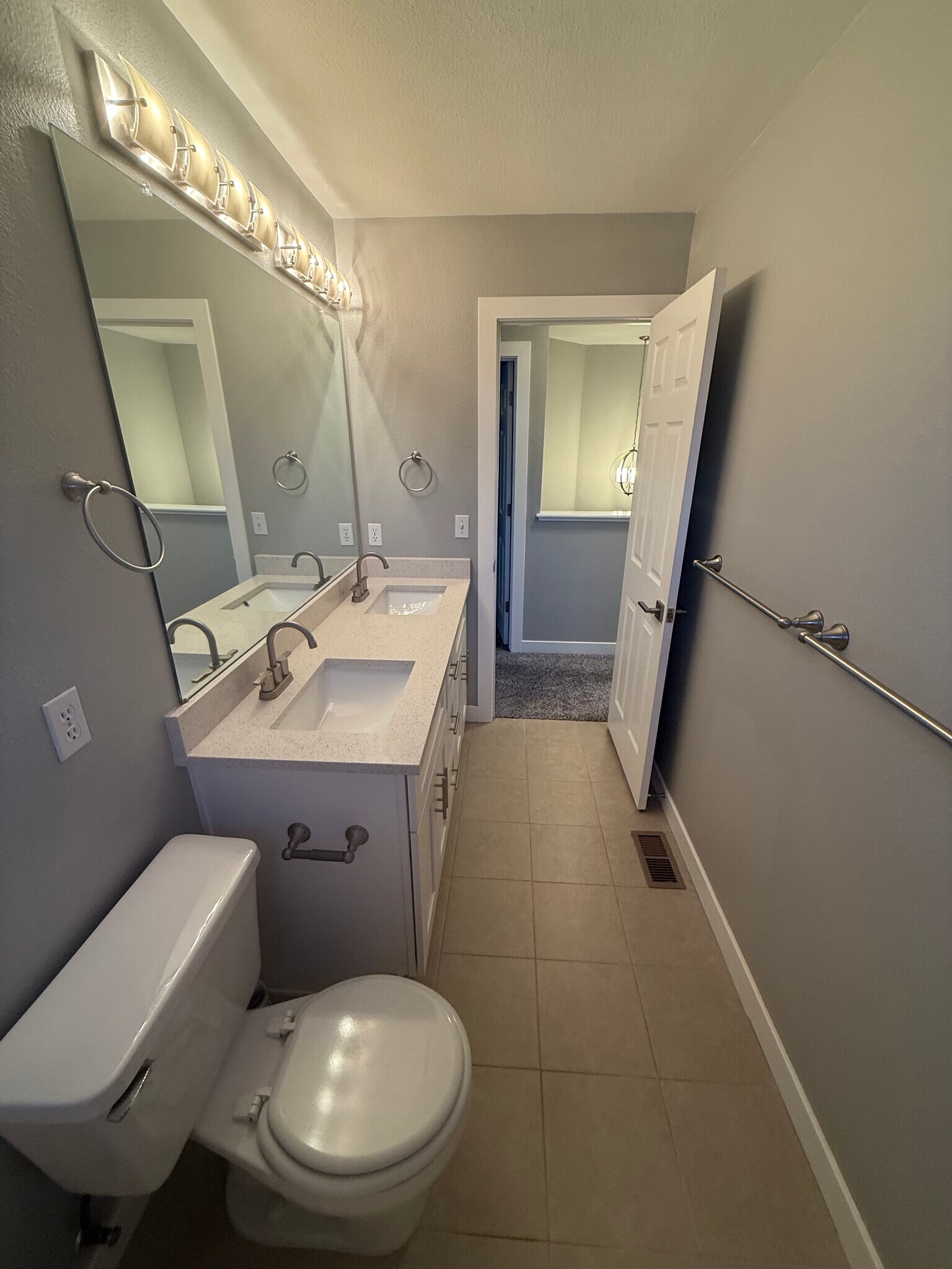 2nd Bathroom - 4054 S Himalaya Way