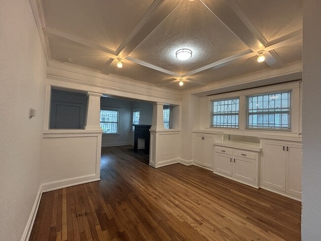 Building Photo - 4010 Bellefontaine Ave