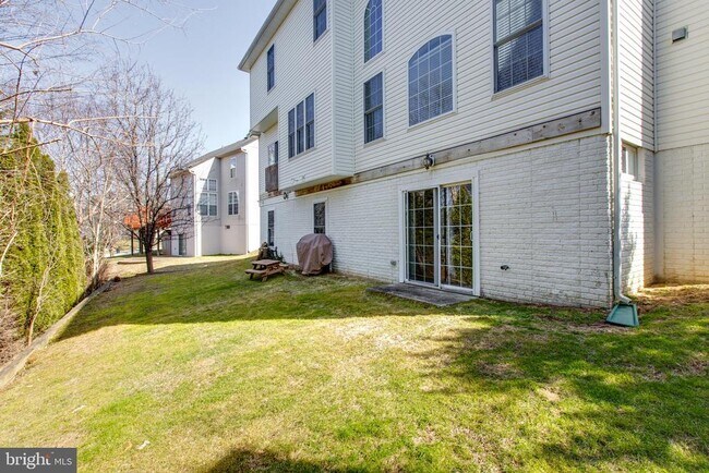 Building Photo - 2106 Beckett Way