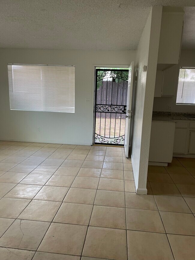 Building Photo - 21410 Golden Hills Blvd