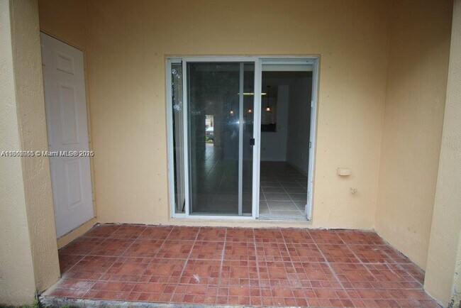 Building Photo - 8440 SW 150th Ave