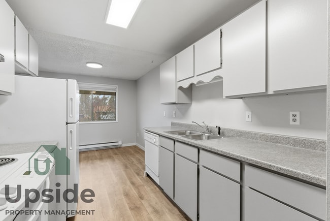 Building Photo - 213 N Felts Rd